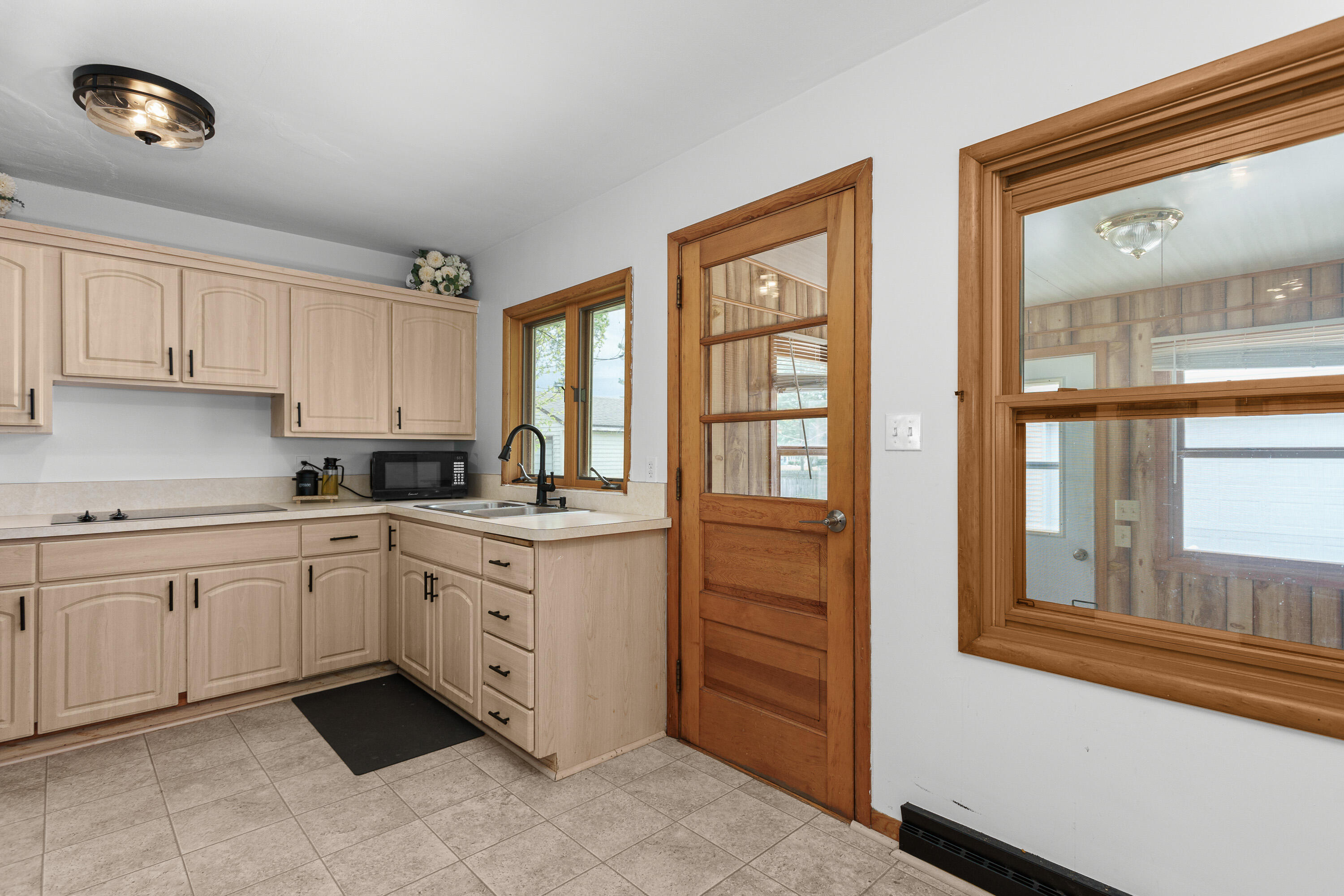 105 Clark Street Watertown, WI 53094 - Photo 13 of 35 Spacious kitchen