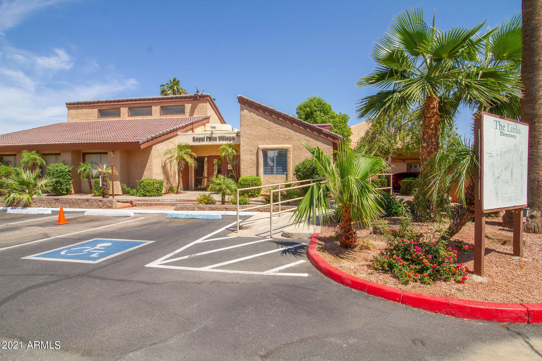2121 West Royal Palm Road, Unit 1016 Phoenix, AZ 85021 - Photo 21 of 24 IMG_6769