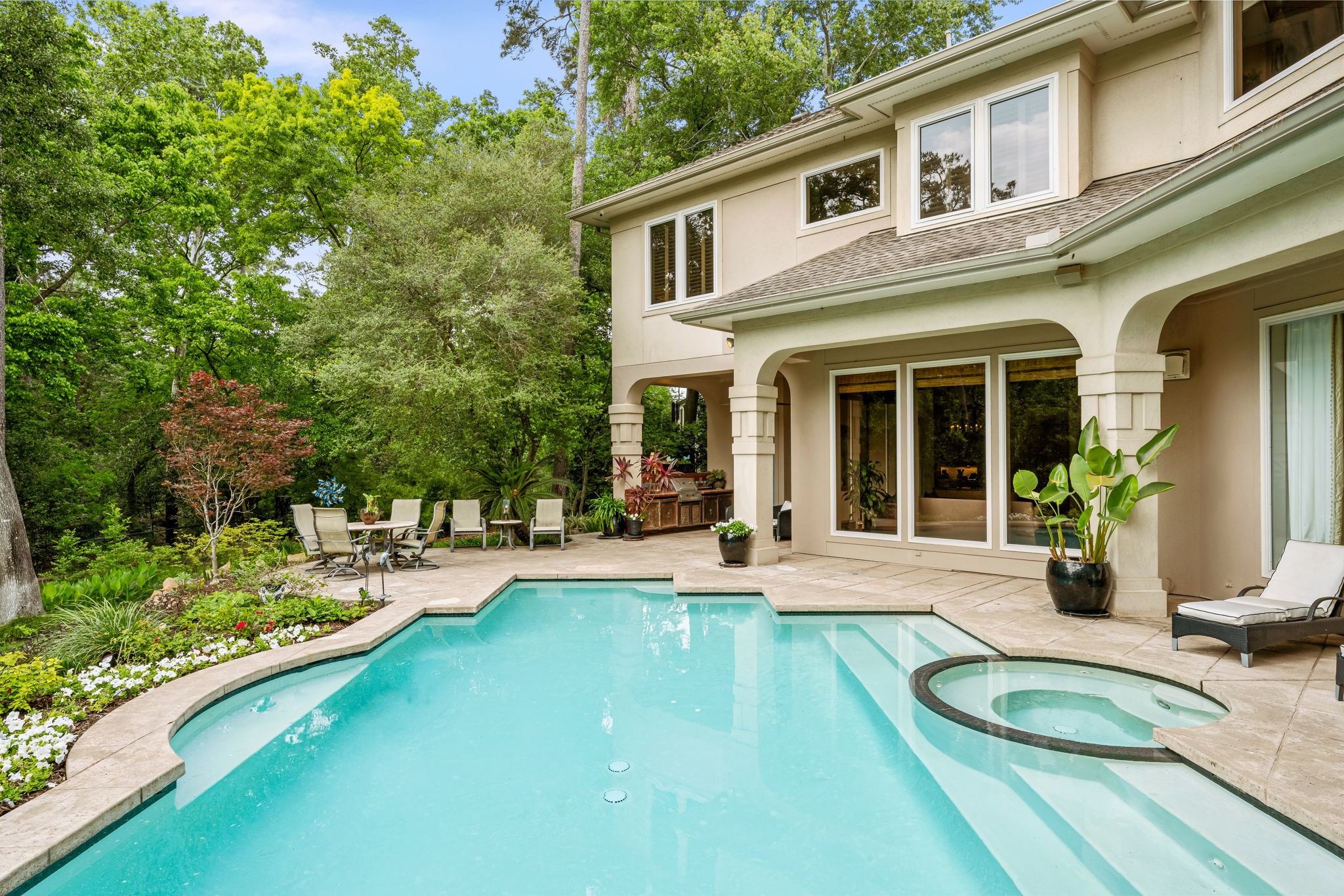6 Mott Lane Houston, TX 77024 - Photo 47 of 50 Expansive patios and covered spaces create the perfect setting for entertaining or enjoying peaceful, private surroundings.