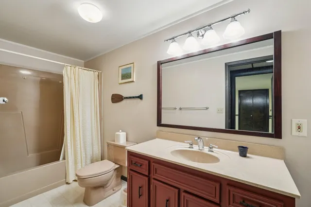 $1,299,000 | W5706 Bubbling Springs Drive, La Grange, WI 53121