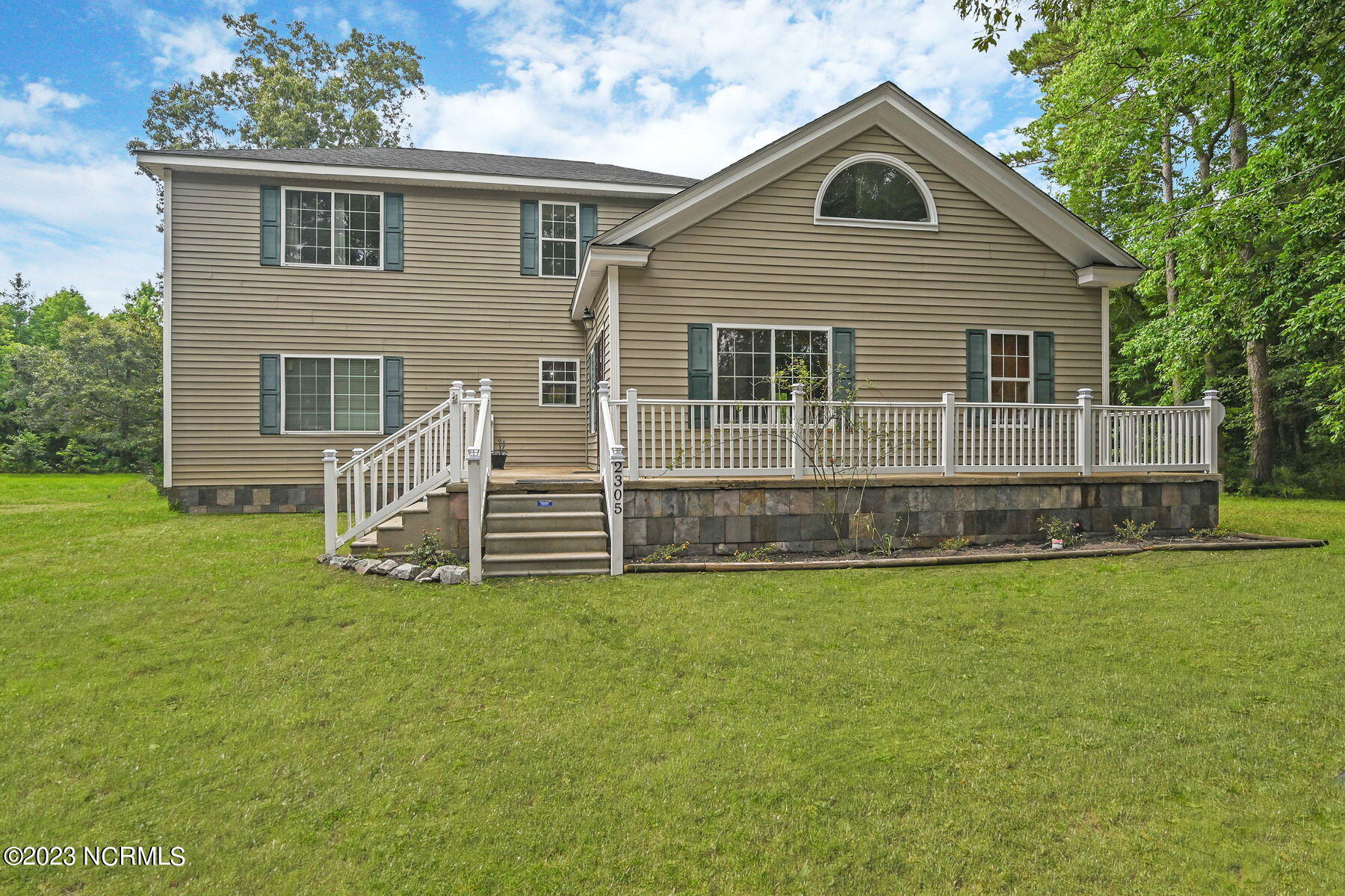 2305 Frank Kilpatrick Road Grifton, NC 28530 - Photo 1 of 51 Front of home