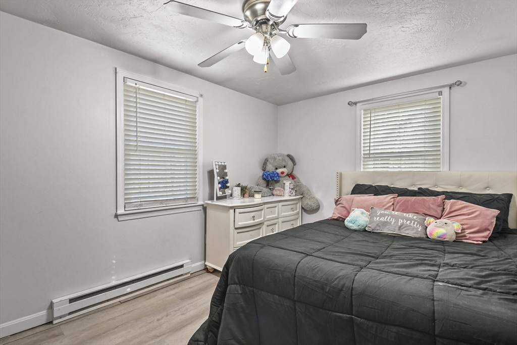 10 Ferncroft Road Leicester, MA 01524 - Photo 14 of 24 Gallery Image 14