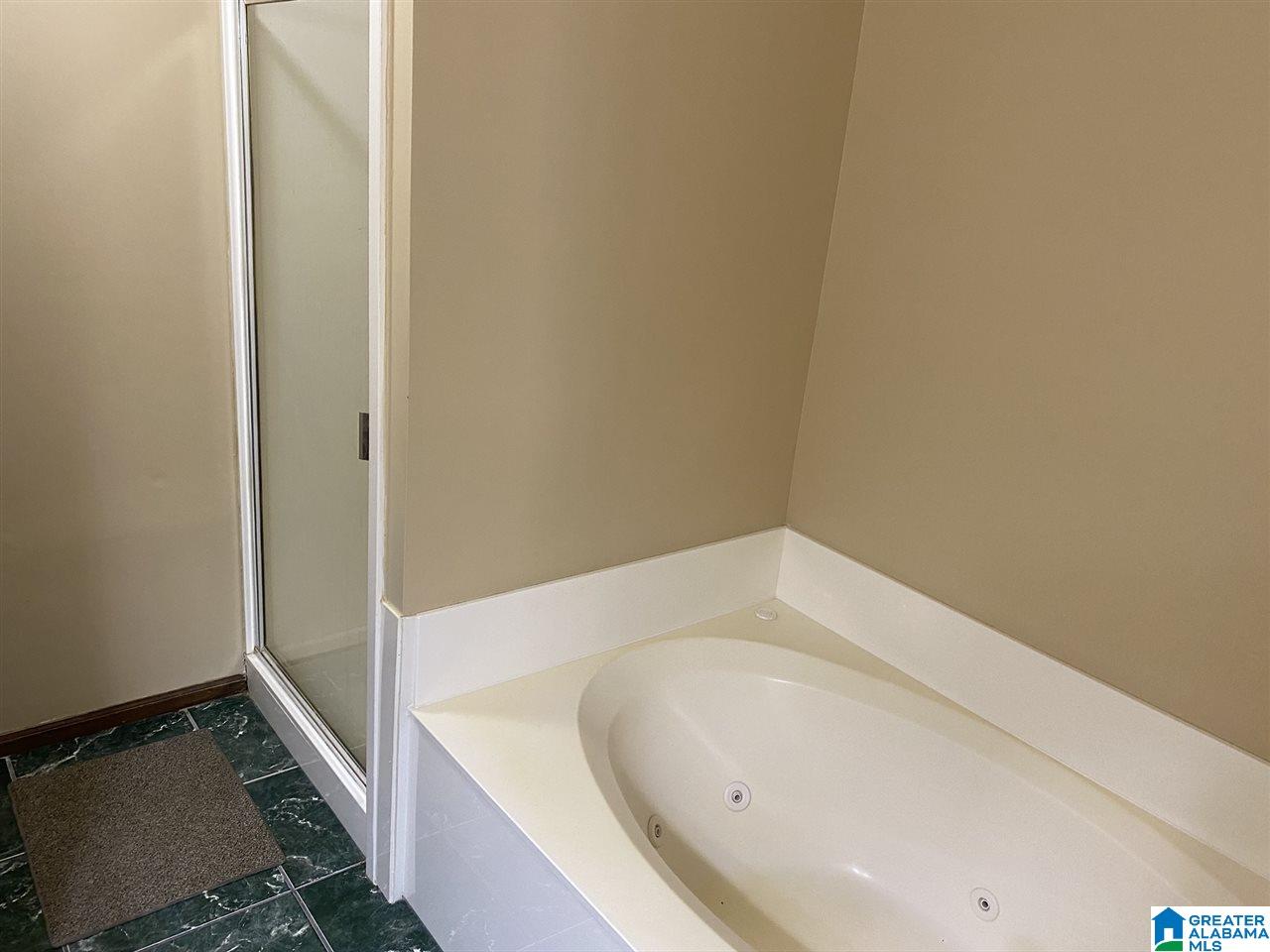 1524 Briar Cliff Road Rainbow City, AL 35906 - Photo 23 of 41