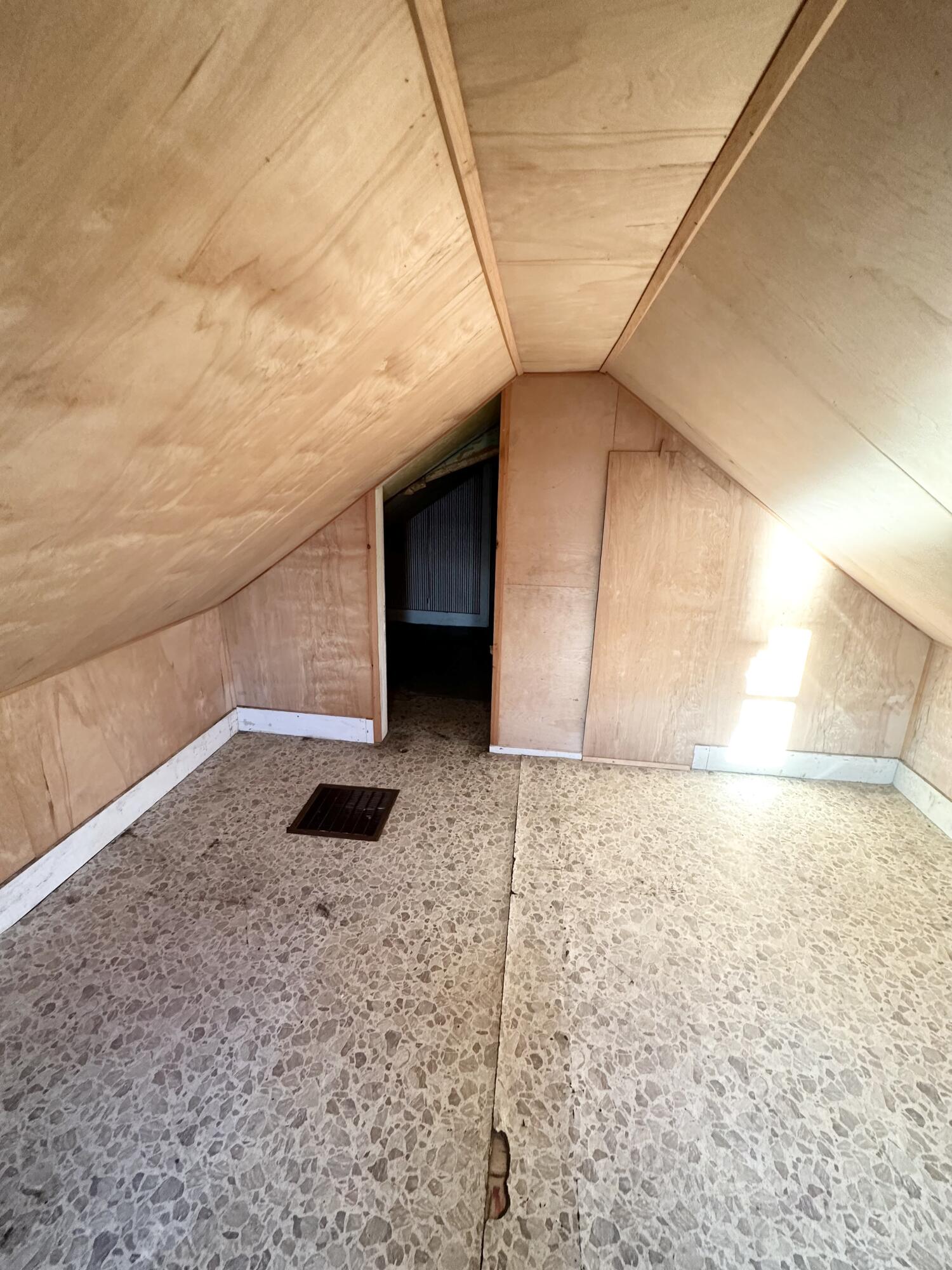 67 Island Road South Thomaston, ME 04858 - Photo 19 of 20 BA7B4F43-7861-40BE-B42C-C589D4BB9C3C