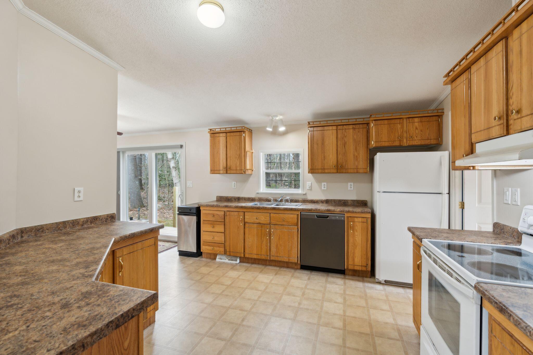 7 Arundel Drive Lisbon, ME 04250 - Photo 15 of 32 15_DSC07918