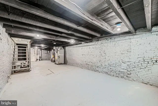 $1,900 | 1147 Scott Street, Baltimore, MD 21230