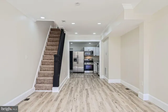 $1,900 | 1147 Scott Street, Baltimore, MD 21230