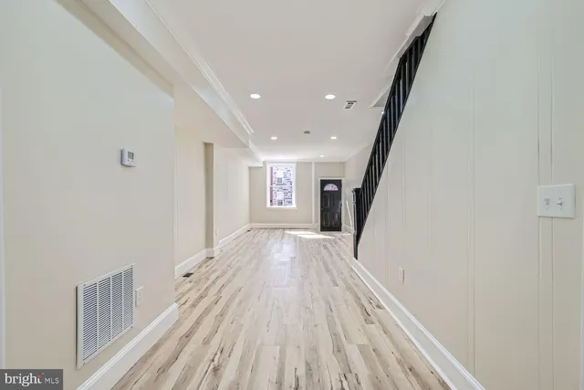 $1,900 | 1147 Scott Street, Baltimore, MD 21230