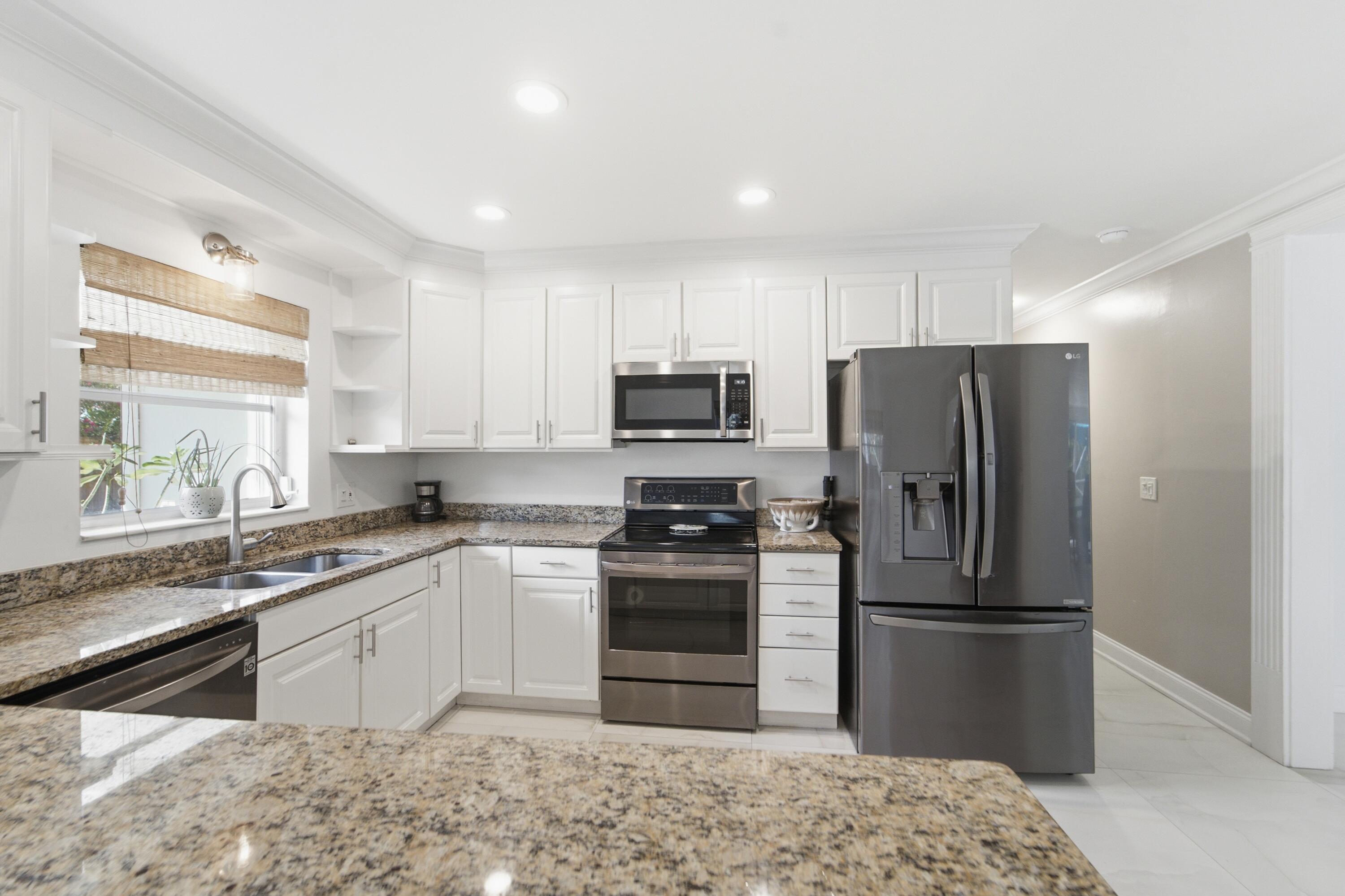 18 Saddleback Road Tequesta, FL 33469 - Photo 25 of 78 061726-206