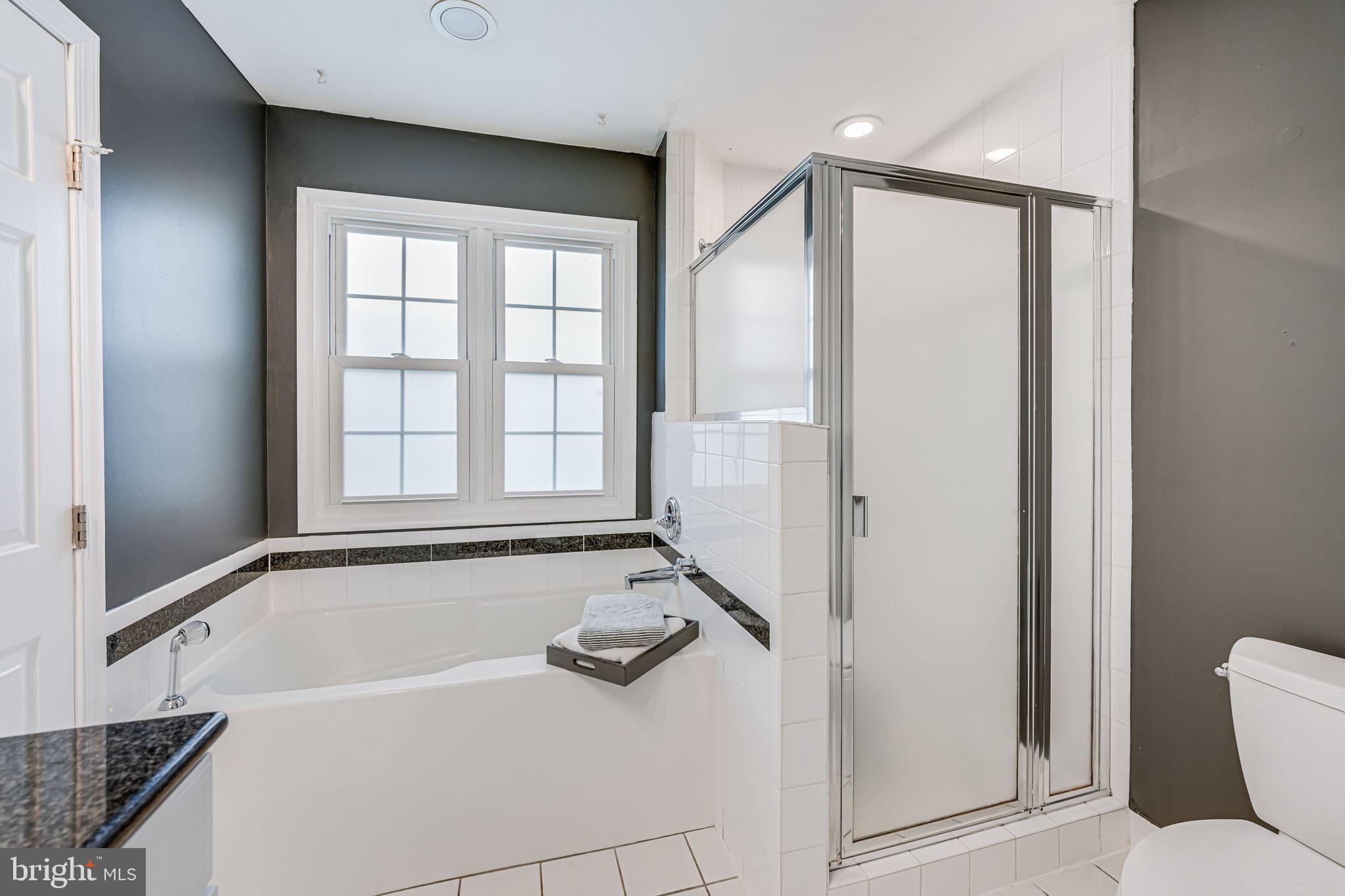 107 Country Road Sterling, VA 20165 - Photo 27 of 58