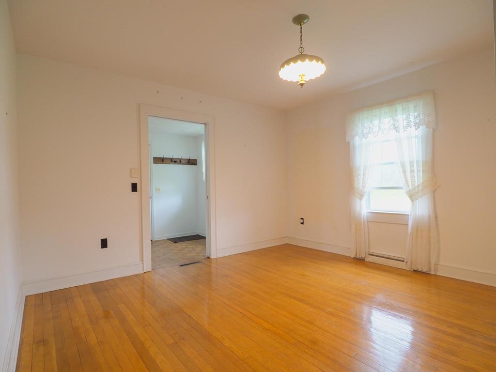 4452 Glendale Road Galax, VA 24333 - Photo 17 of 45 Gallery Image 17