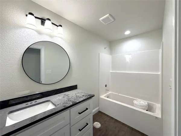 $2,950 | 369 Kristi Path, Abilene, TX 79602