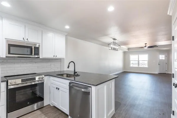 $2,950 | 369 Kristi Path, Abilene, TX 79602
