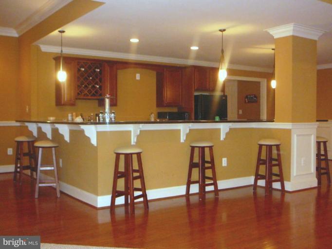 41342 Raspberry Drive Leesburg, VA 20176 - Photo 12 of 24 LL Entertainment Bar