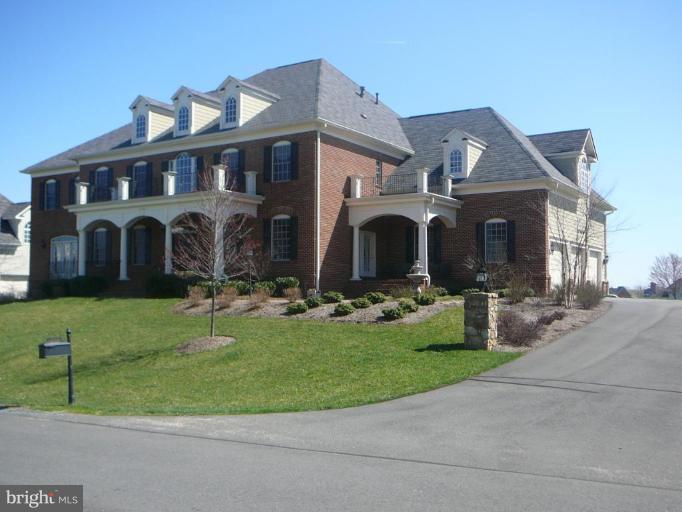 41342 Raspberry Drive Leesburg, VA 20176 - Photo 18 of 24 Front View
