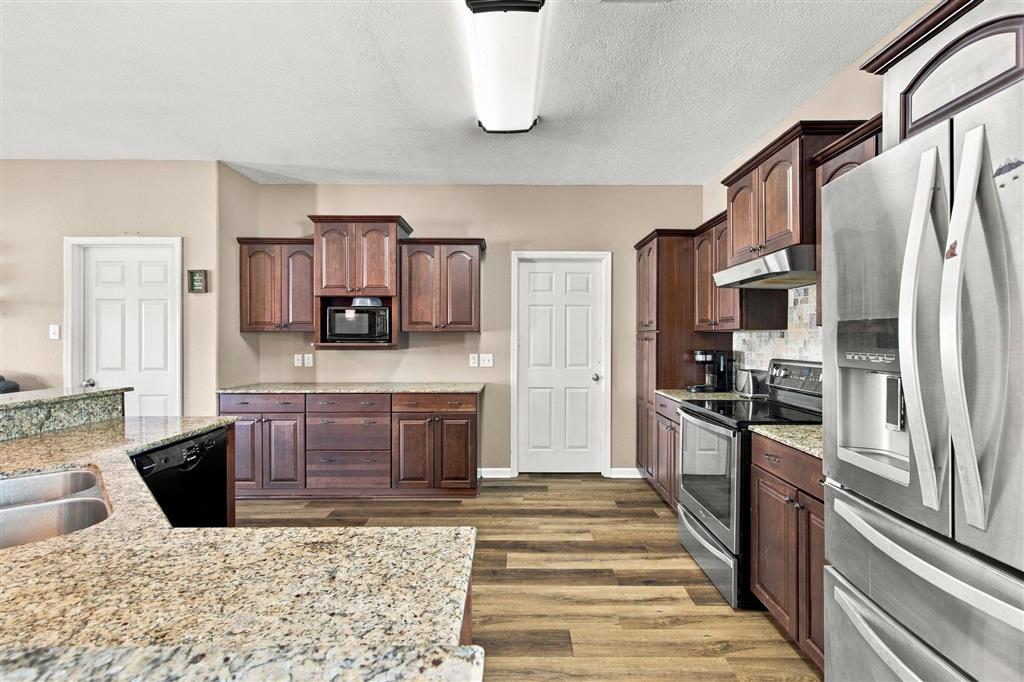 824 Niel Road Westlake, LA 70669 - Photo 7 of 26 Gallery Image 7