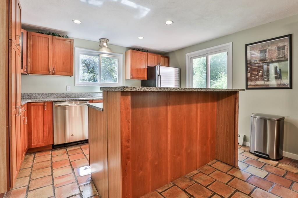 8 Shaker Road Harvard, MA 01451 - Photo 11 of 33