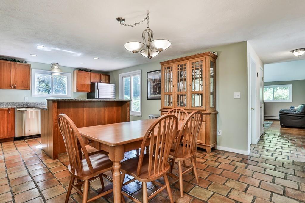 8 Shaker Road Harvard, MA 01451 - Photo 9 of 33