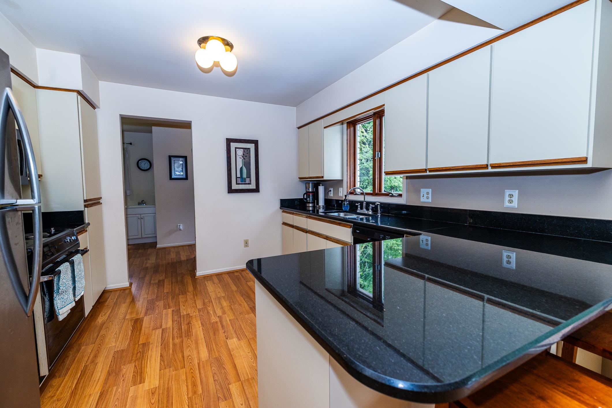 1540 Clarkston Road Lake Orion, MI 48362 - Photo 28 of 55 Granite Countertops