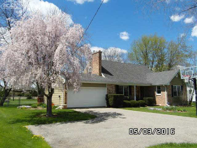 3213 Dillon Road Flushing, MI 48433 - Photo 38 of 40 21143313-37.JPG