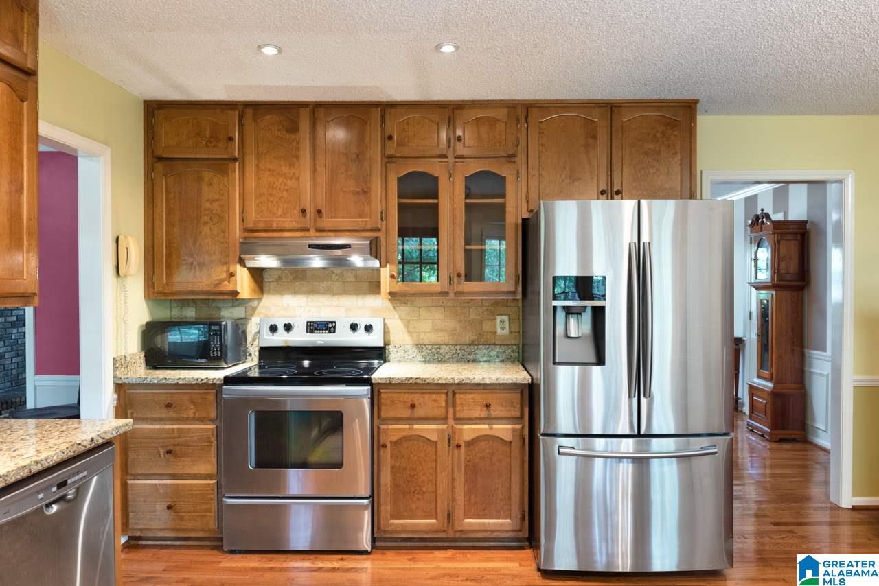 156 Twin Lakes Road Trussville, AL 35173 - Photo 18 of 42