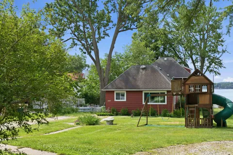$2,000,000 | N30W29393 Hillcrest Drive, Pewaukee, WI 53072