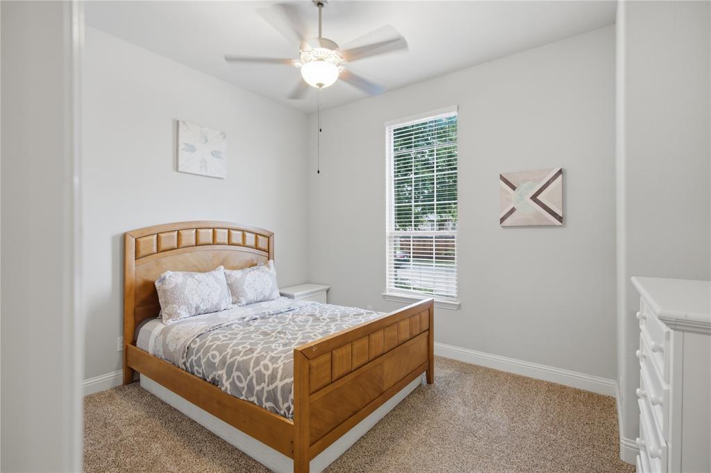 3827 Clearlight Road Celina, TX 75009 - Photo 22 of 38