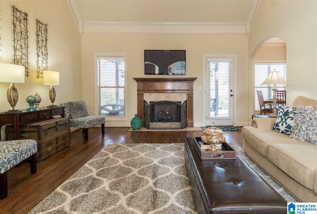 260 Strathaven Lane Pelham, AL 35124 - Photo 9 of 37