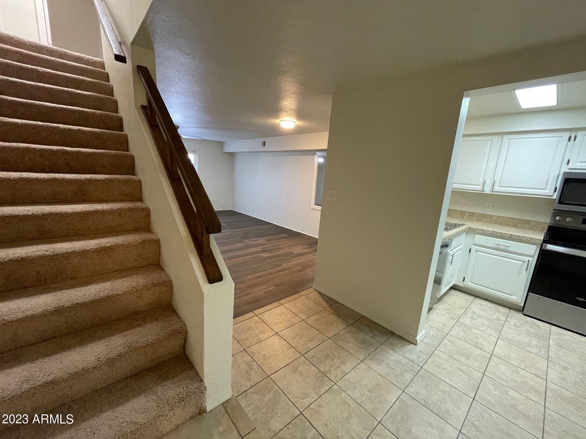 2121 West Union Hills Drive, Unit 108 Phoenix, AZ 85027 - Photo 6 of 35 a view of entryway and hall
