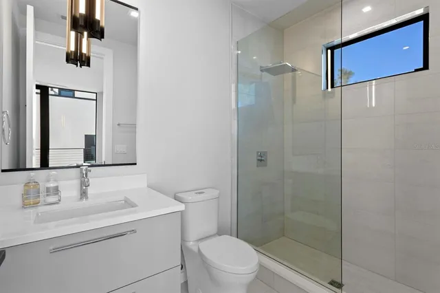 $13,900,000 | 304 Gulf Boulevard, Indian Rocks Beach, FL 33785