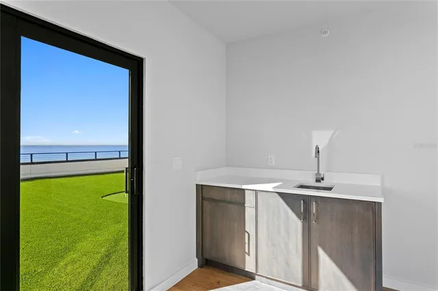 $13,900,000 | 304 Gulf Boulevard, Indian Rocks Beach, FL 33785