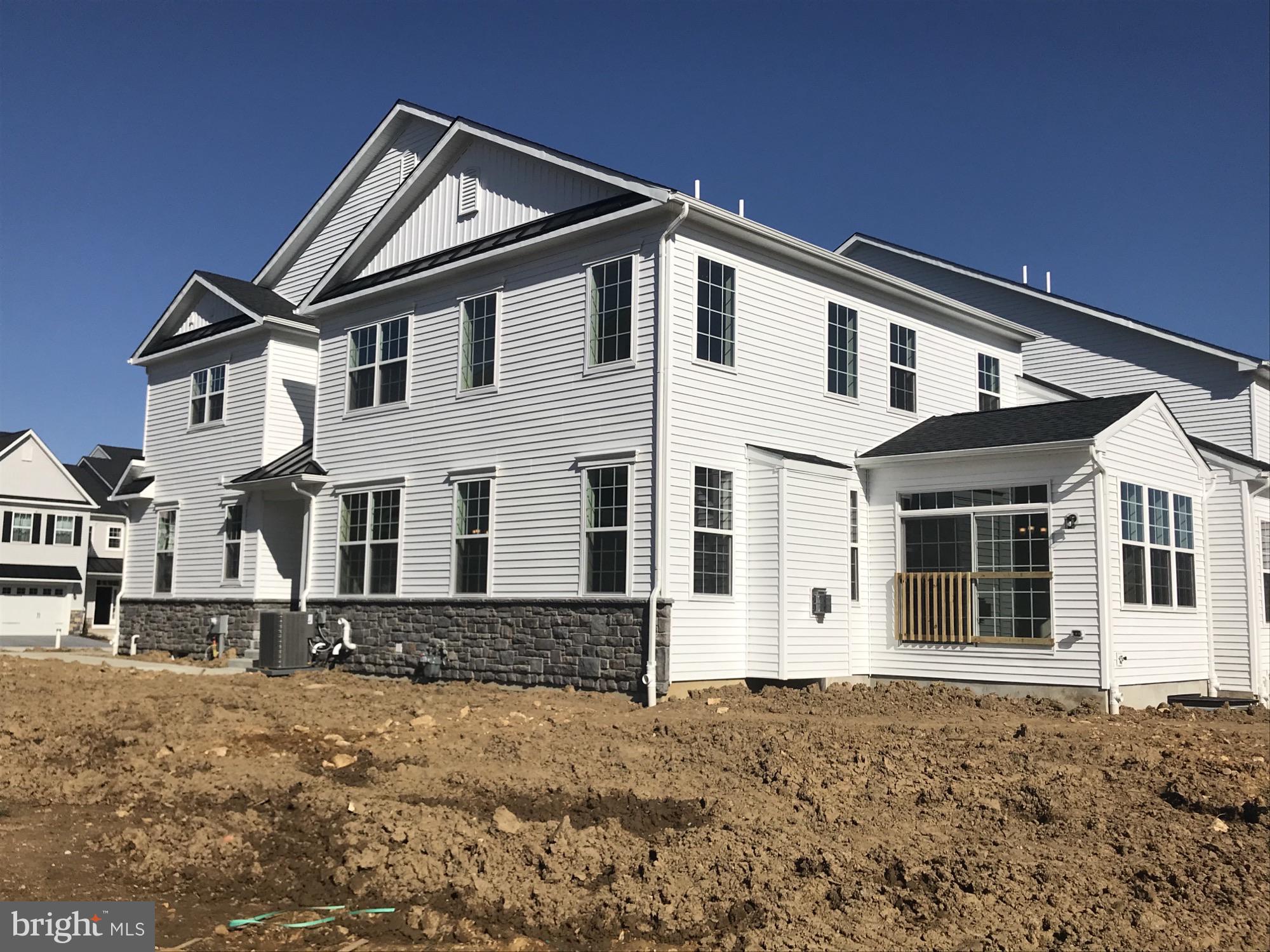 495 Lee Place Exton, PA 19341 - Photo 2 of 7