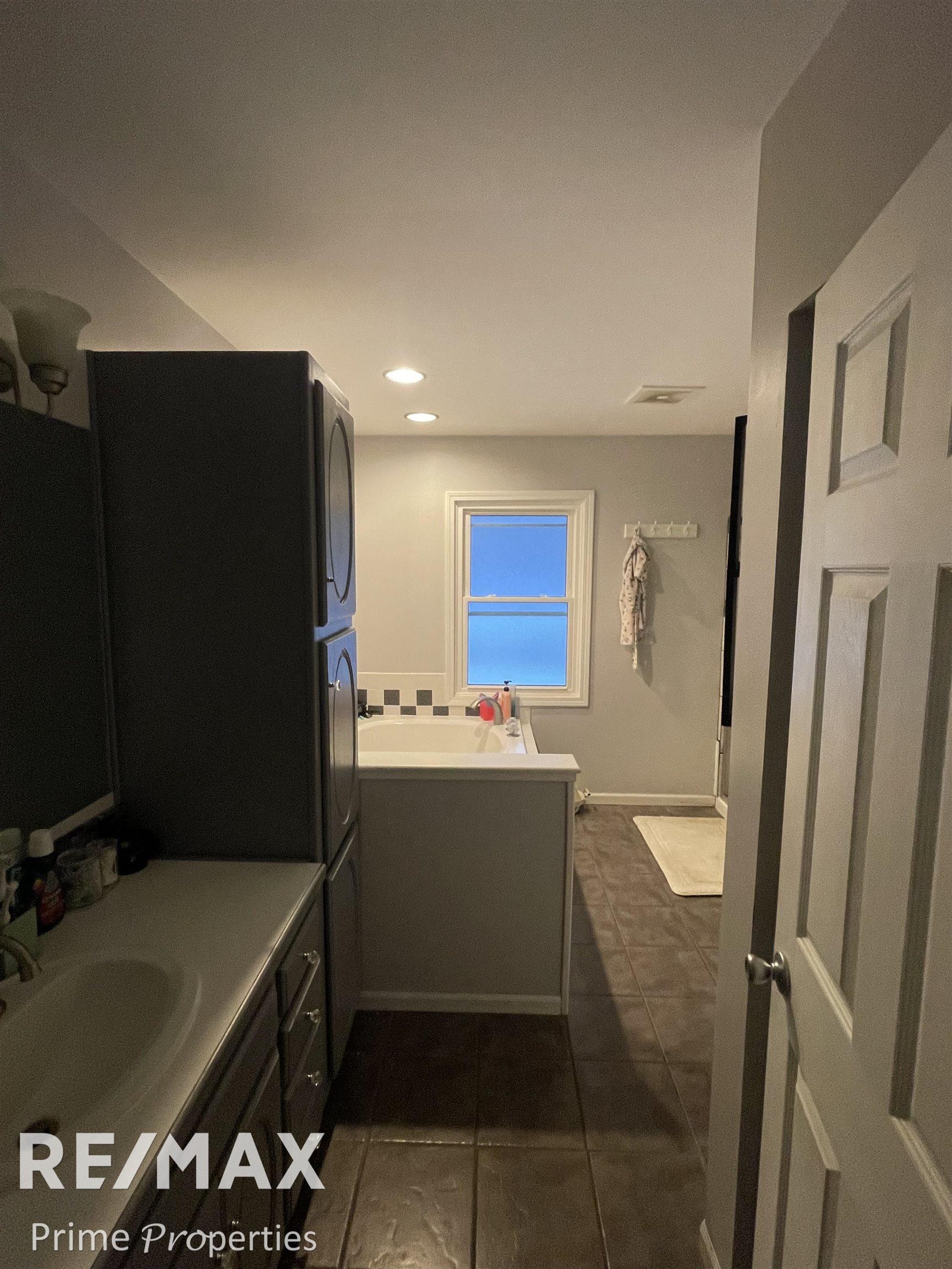 4121 Thom Road Columbiaville, MI 48421 - Photo 15 of 29 50195431-4b8bc01a-cf43-40ed-81c1-8207813e550a.JPG