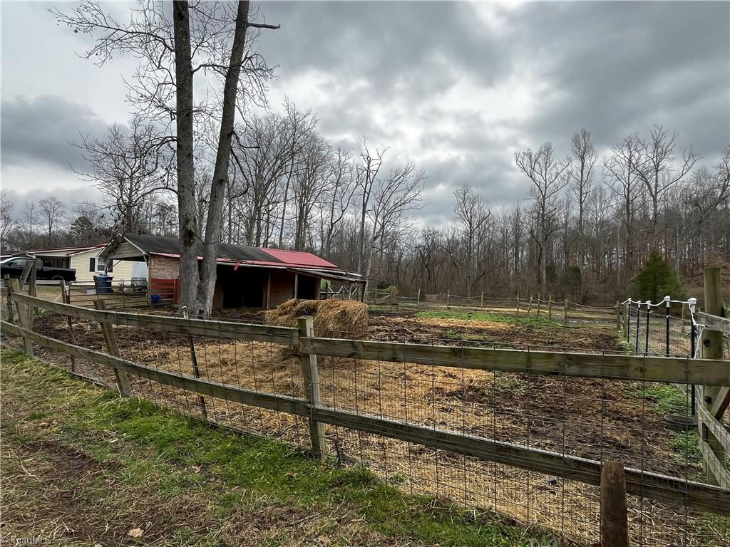 316 Williams Road Mocksville, NC 27028 - Photo 5 of 36