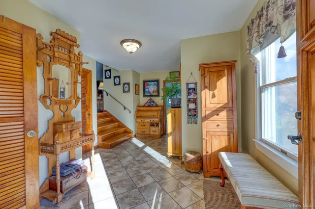 $495,000 | 17 Homer Place, Poughkeepsie, NY 12603