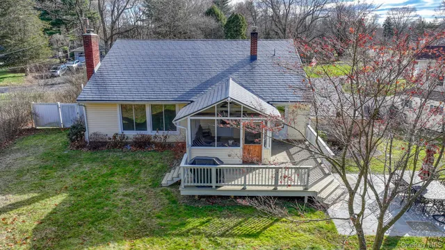 $495,000 | 17 Homer Place, Poughkeepsie, NY 12603