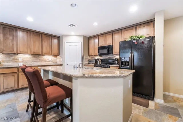 $2,550 | 10953 Toscano Gardens Street, Las Vegas, NV 89141