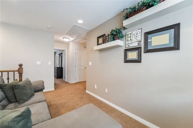 $2,550 | 10953 Toscano Gardens Street, Las Vegas, NV 89141