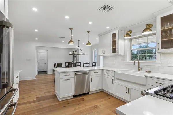 $564,000 | 102 Liberty Street, Belle Chasse, LA 70037