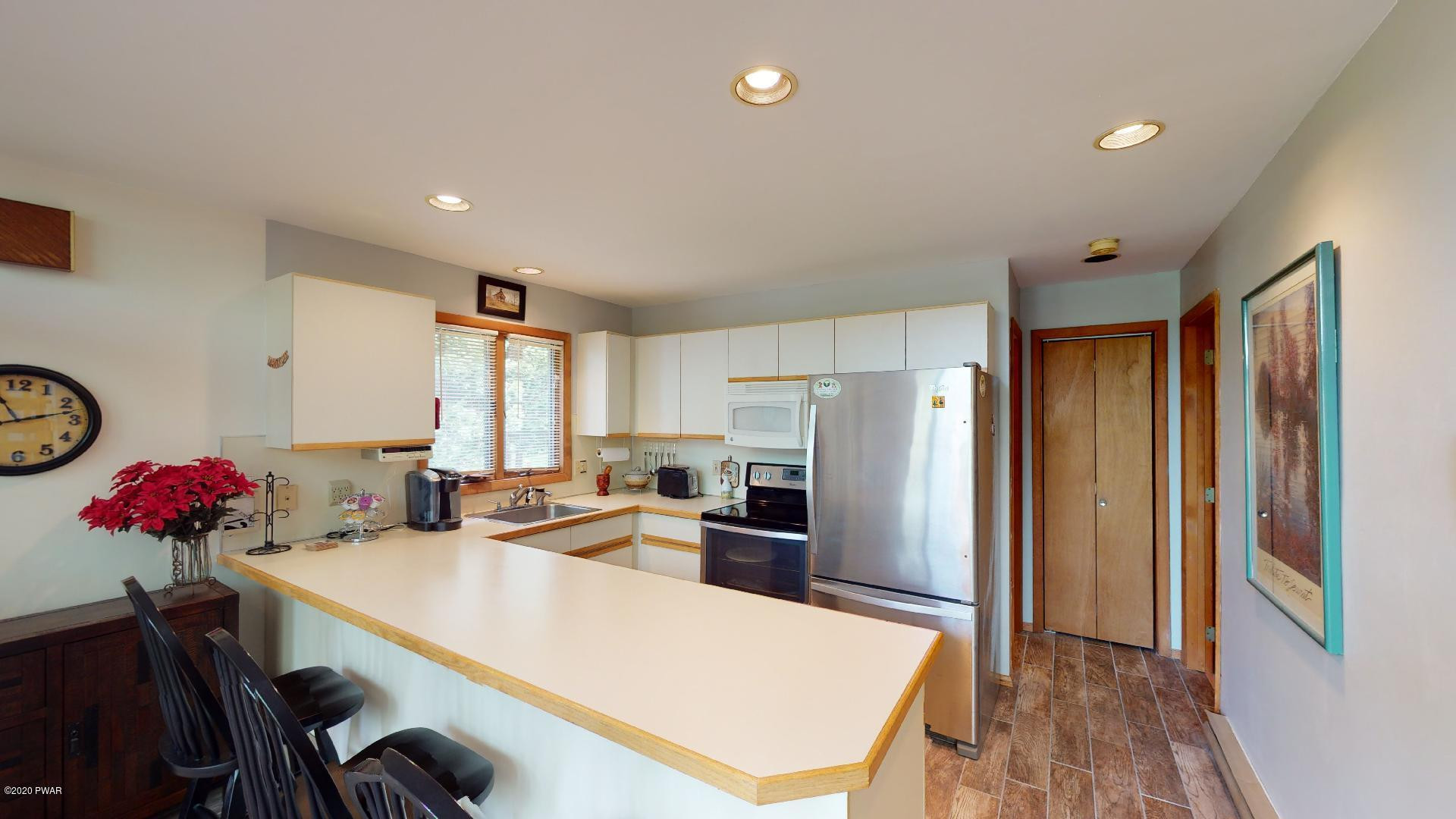 78 Roamingwood Road Lake Ariel, PA 18436 - Photo 15 of 46