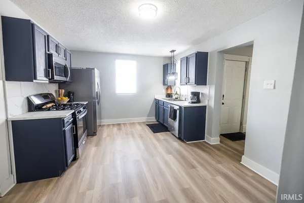 $134,900 | 700 South Walnut Street, Hartford City, IN 47348