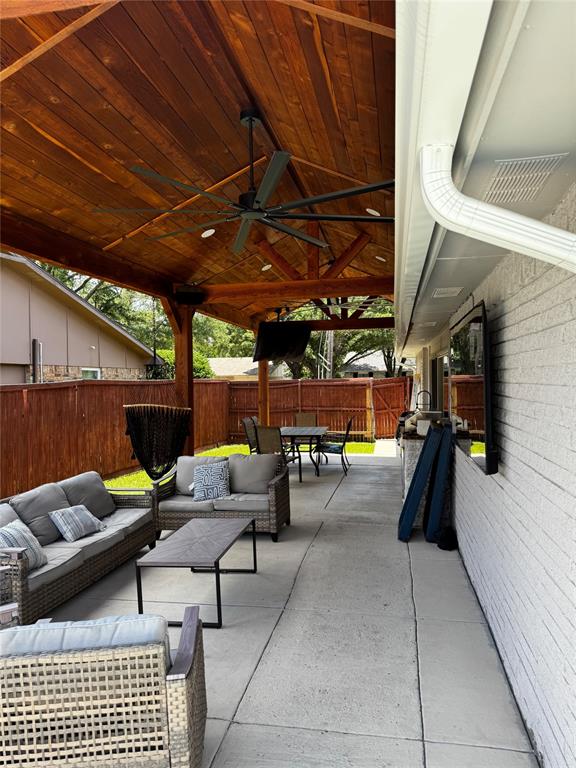 1029 Cross Bend Road Plano, TX 75023 - Photo 29 of 33