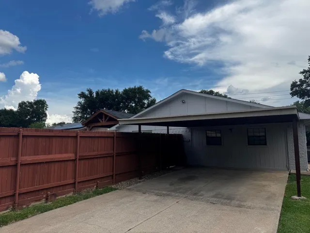 $425,999 | 1029 Cross Bend Road, Plano, TX 75023