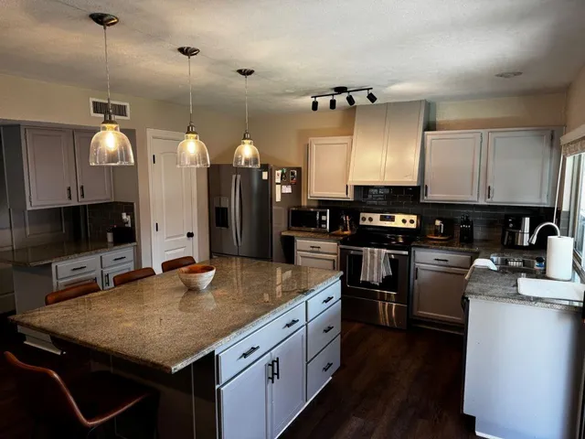 $425,999 | 1029 Cross Bend Road, Plano, TX 75023