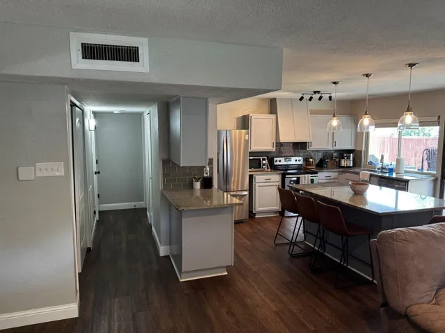 $425,999 | 1029 Cross Bend Road, Plano, TX 75023