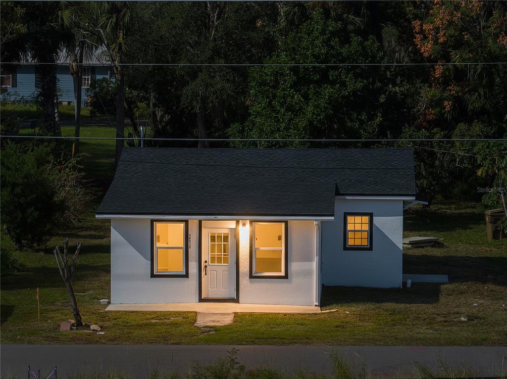 38835 Pine Street Umatilla, FL 32784 - Photo 3 of 36 a view of outdoor space and yard