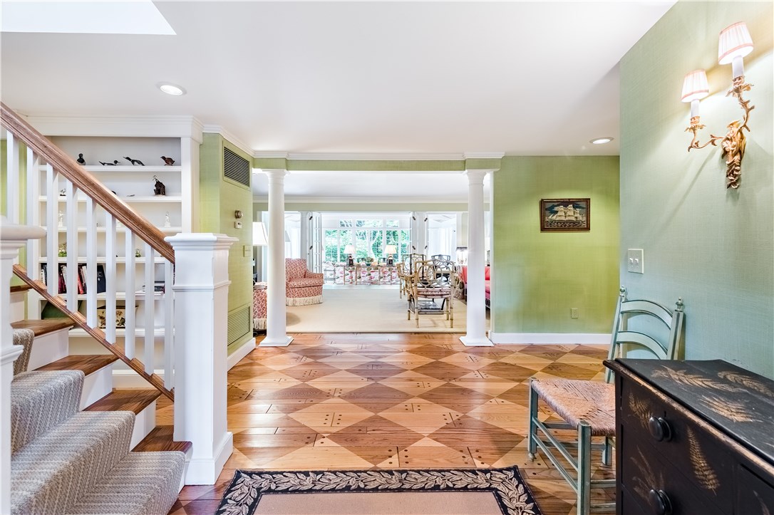 11 West Ridge Road Westerly, RI 02891 - Photo 6 of 40 Gallery Image 6