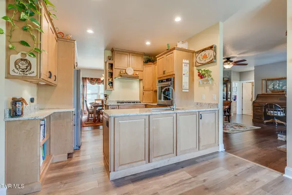 $965,000 | 399 Carson Creek Road, Limestone, TN 37681