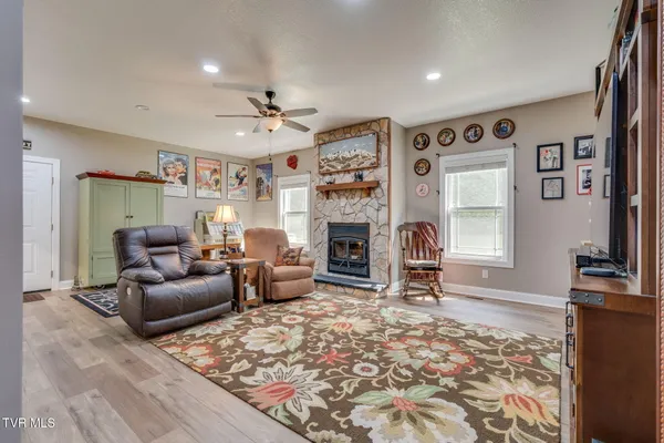 $965,000 | 399 Carson Creek Road, Limestone, TN 37681