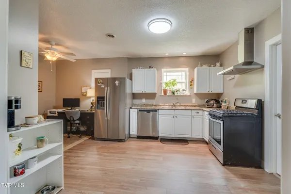 $965,000 | 399 Carson Creek Road, Limestone, TN 37681